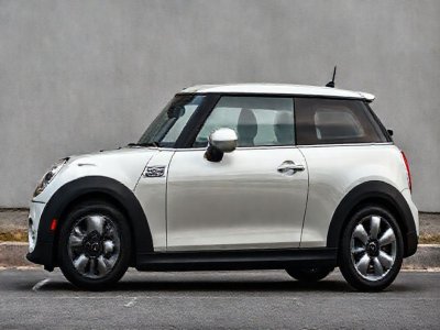 MINI Hatch 3 puertas 2022 Automático Diesel | Estilo y Eficiencia | Girona